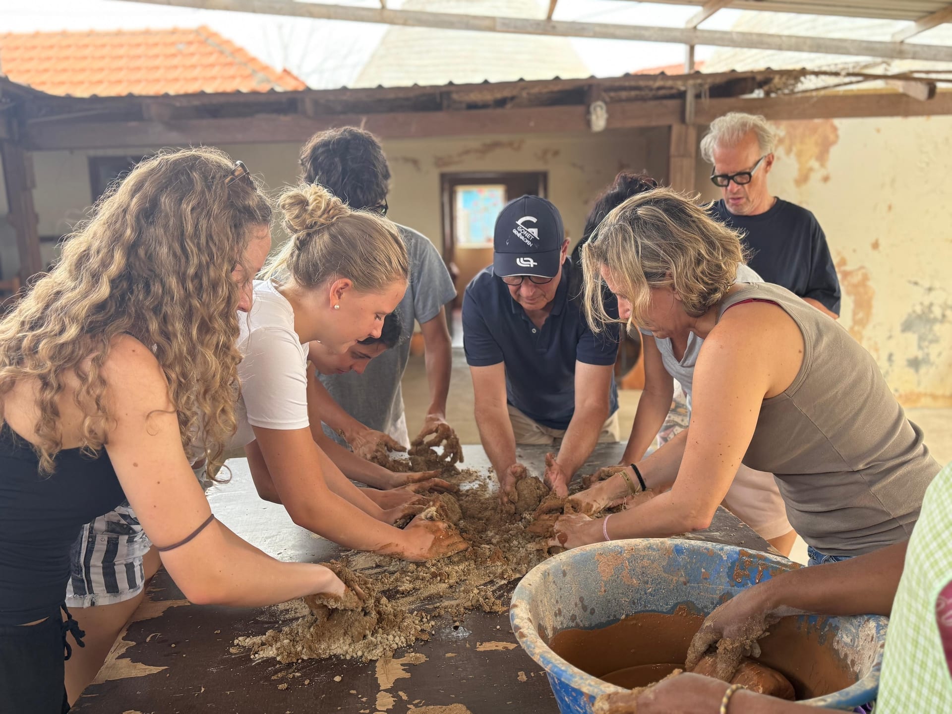 Pottery Workshop in Trás-os-Montes, Tarrafal, Cabo Verde, photo 3